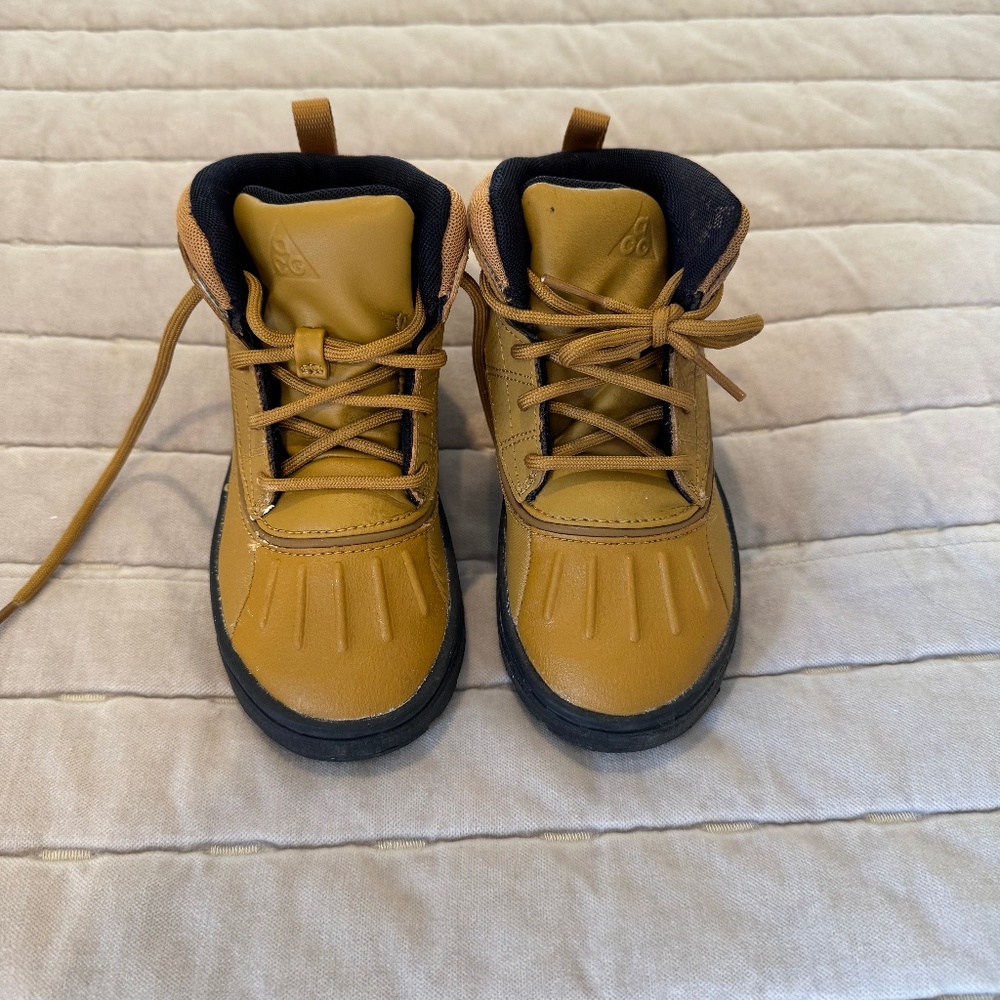 Nike work boots
